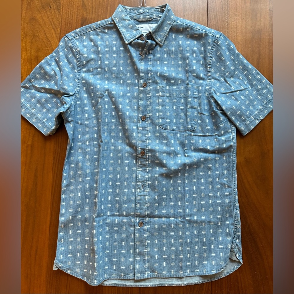 Old Navy Men’s Slim Short Sleeve SZ Small